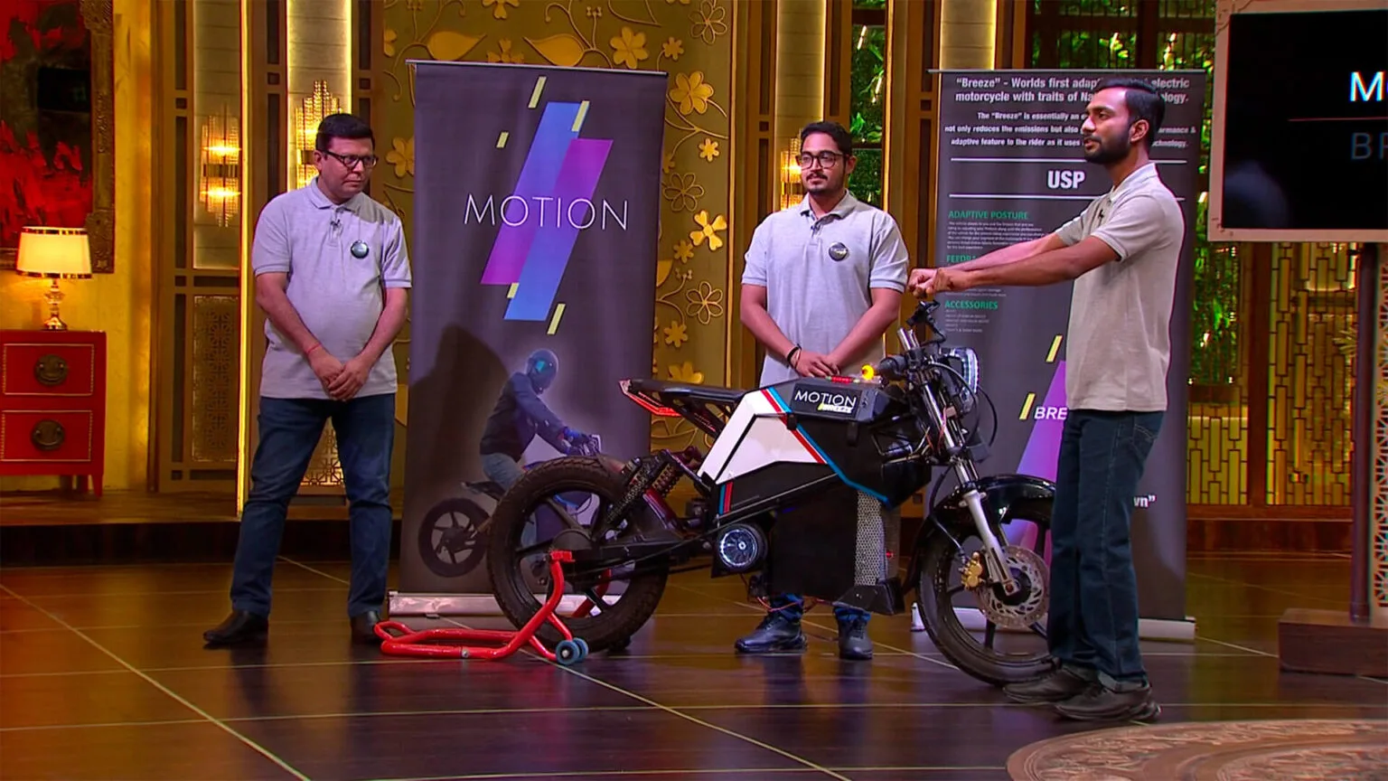 Motion Breeze Made in India Electric Motorcycle With 1